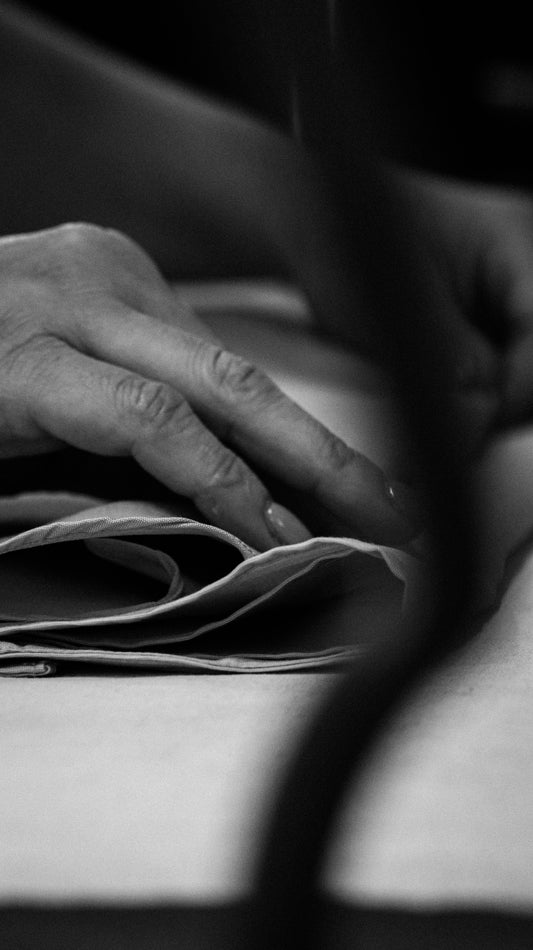 The Perfect Shirt for Every Season: A Guide to Mindful Choices